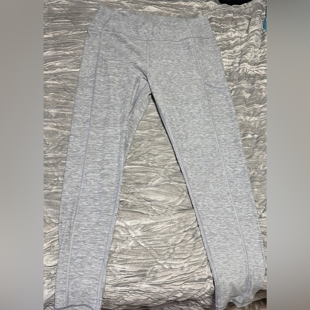 Victoria’s Secret VSX Sport seamless leggings DISCONTINUED SIZE LARGE